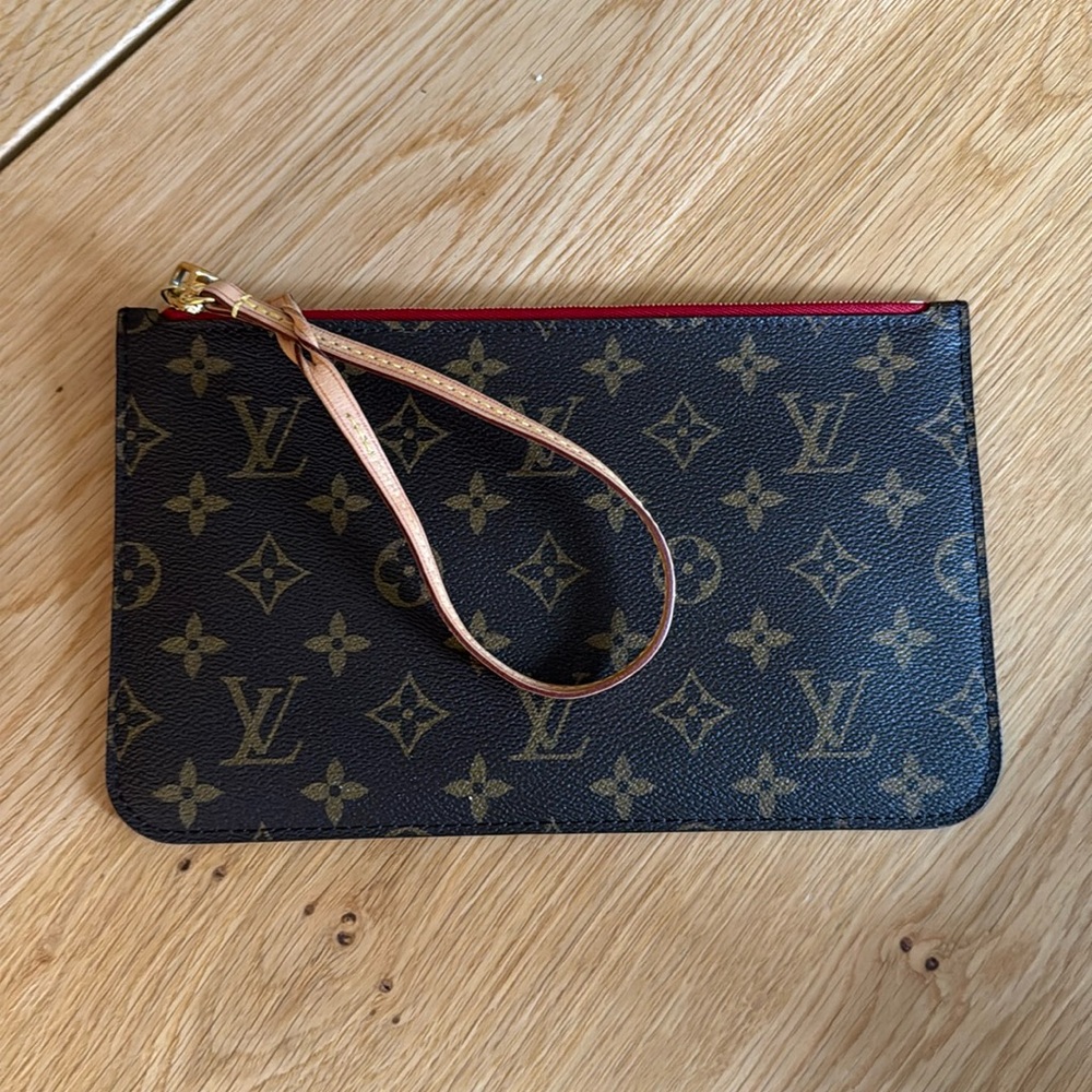 Neverfull Pouch